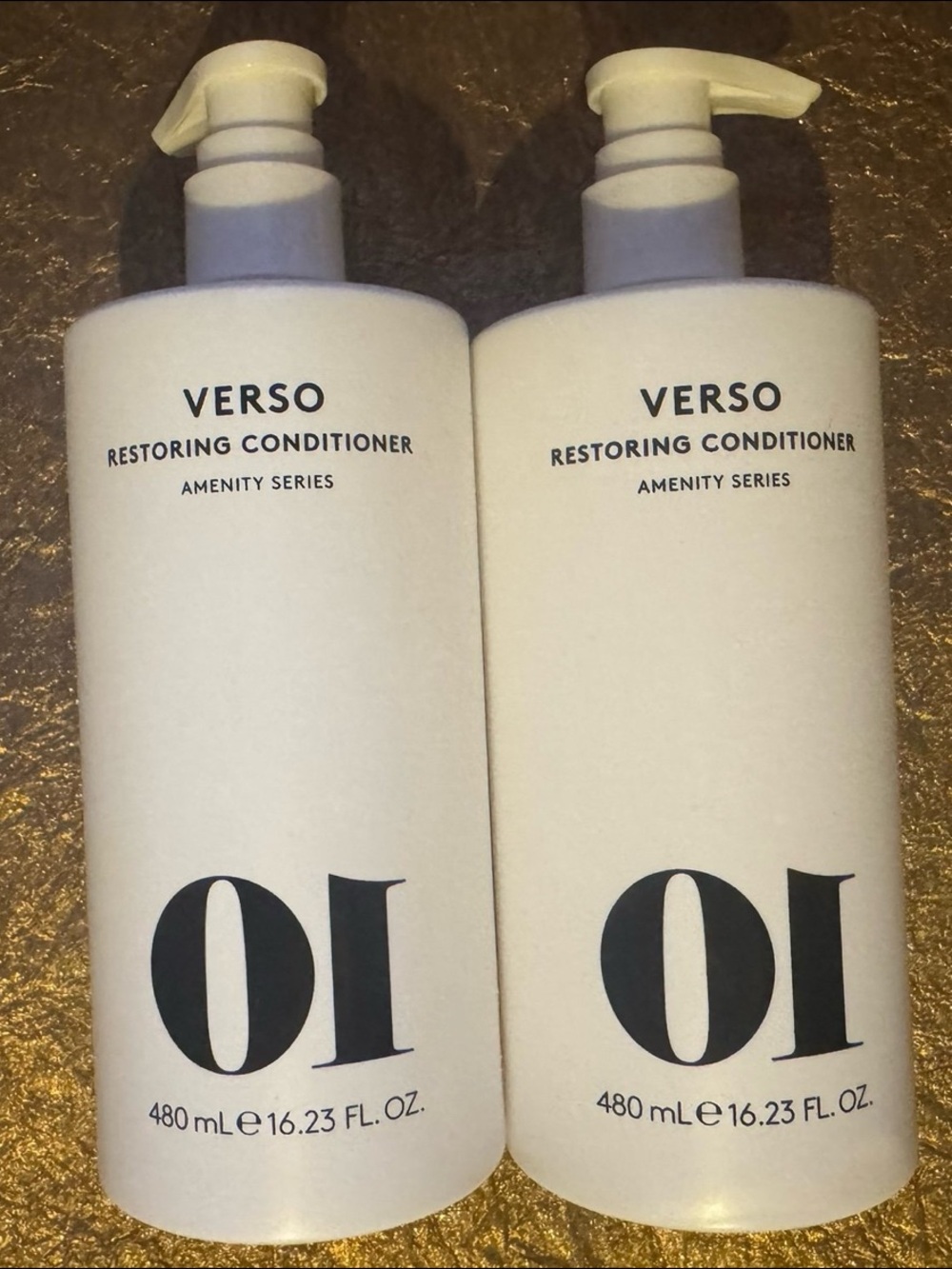 2 Verso Skincare Restoring Conditioner Amenity Series Stockholm 480 ml 16.23 oz